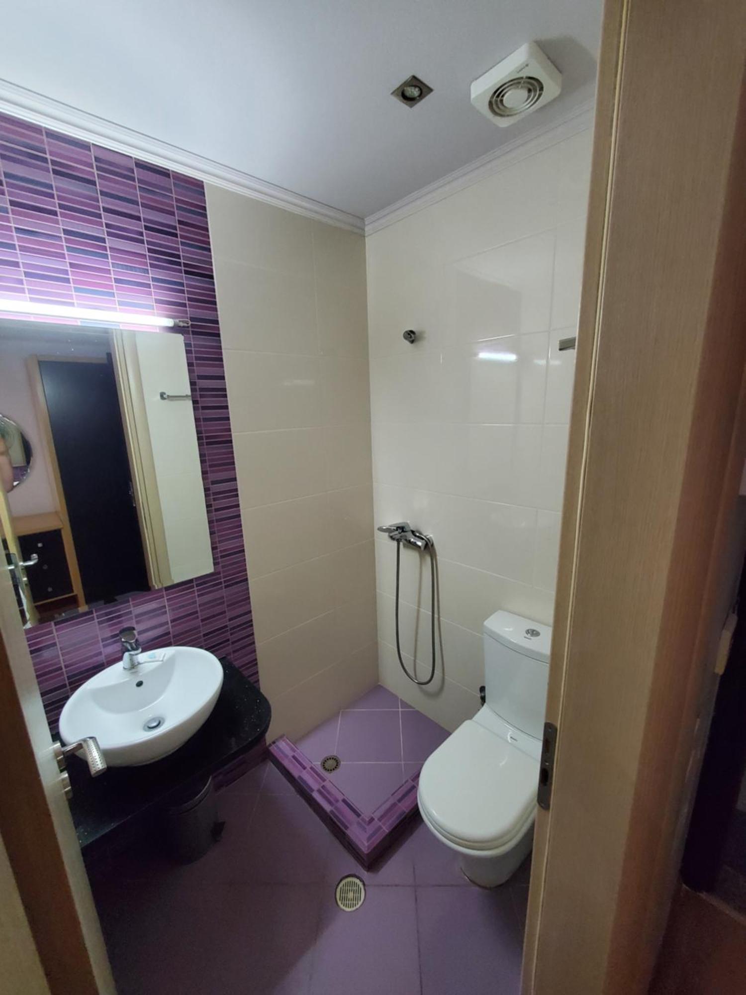 Hotel Shehu Gjirokastër Стая снимка