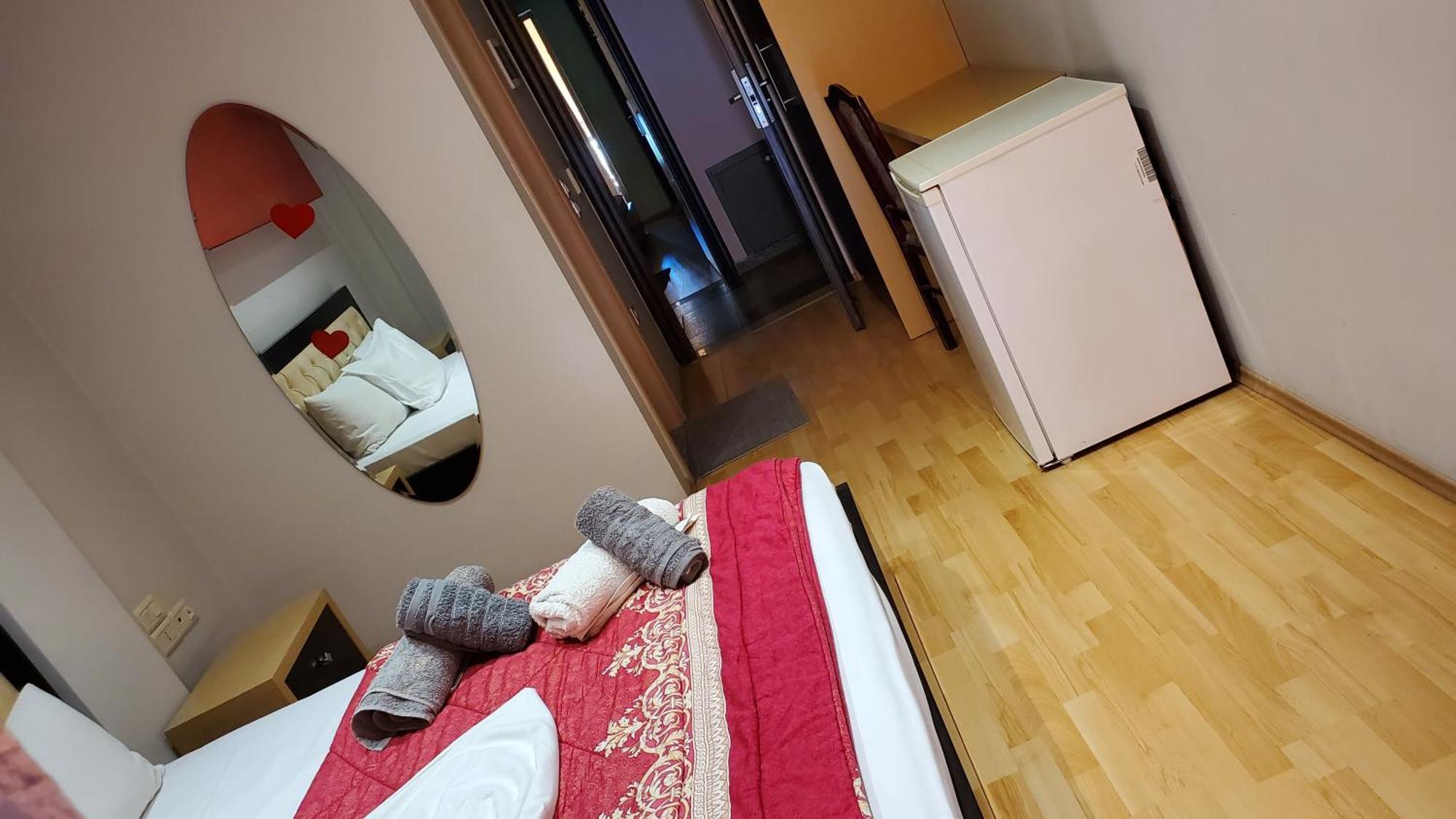 Hotel Shehu Gjirokastër Екстериор снимка