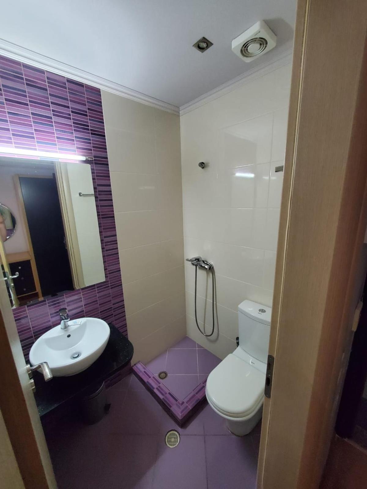 Hotel Shehu Gjirokastër Екстериор снимка