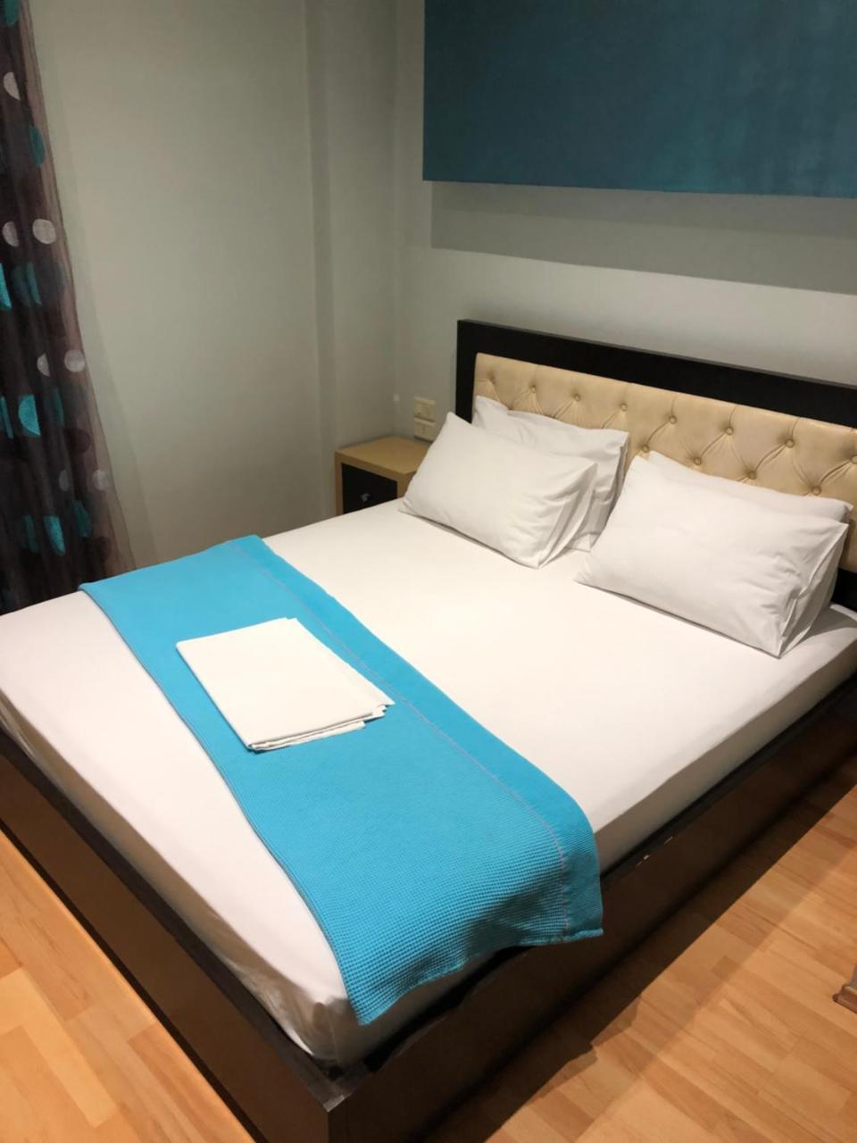 Hotel Shehu Gjirokastër Екстериор снимка