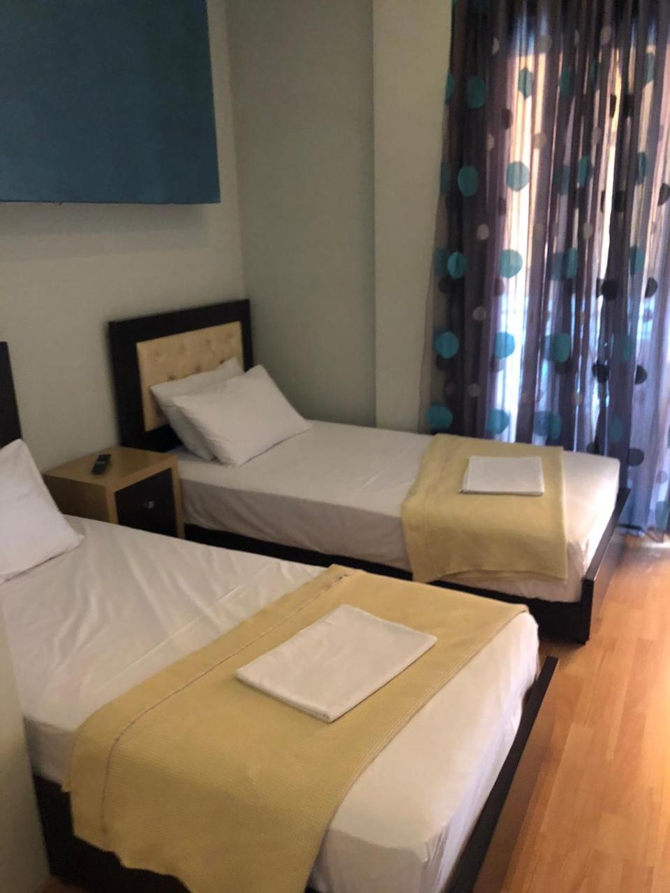 Hotel Shehu Gjirokastër Екстериор снимка