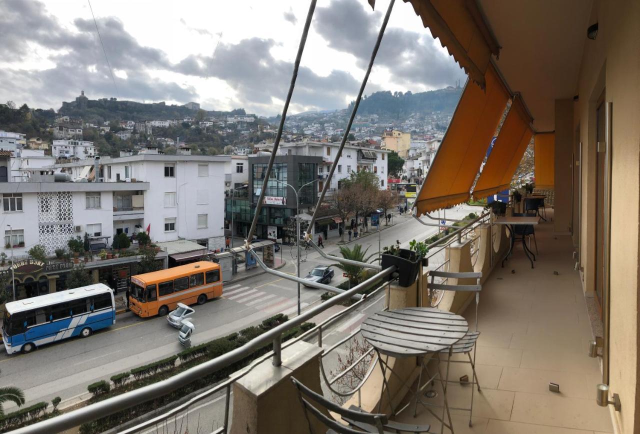 Hotel Shehu Gjirokastër Екстериор снимка